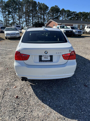 2010 BMW 328i xDrive in Hickory, NC 28602-5144 - 2341371 6