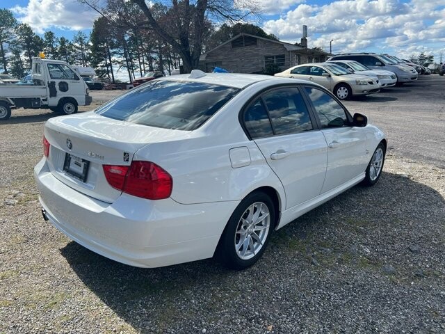 2010 BMW 328i xDrive in Hickory, NC 28602-5144 - 2341371 25