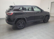 2019 Jeep Compass in Downey, CA 90241 - 2341451 10