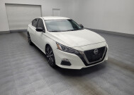 2019 Nissan Altima in Conyers, GA 30094 - 2341875 13