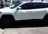 2015 Jeep Cherokee in Madison, WI 53718 - 2342024 1