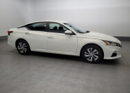 2020 Nissan Altima in Pittsburgh, PA 15237 - 2342287 11
