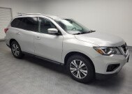 2019 Nissan Pathfinder in Indianapolis, IN 46222 - 2342488 11