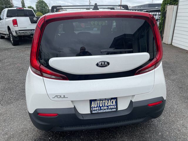 2020 Kia Soul in Mount Vernon, WA 98273 - 2342607 4
