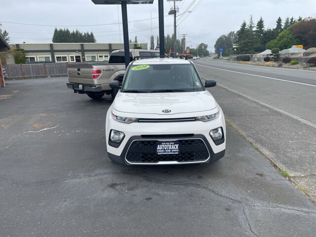 2020 Kia Soul in Mount Vernon, WA 98273 - 2342607 16