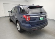 2017 Ford Explorer in Columbus, OH 43228 - 2342878 5