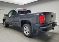 2017 Chevrolet Silverado 1500 in Eastpointe, MI 48021 - 2342935 5