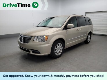 2015 Chrysler Town & Country in Laurel, MD 20724