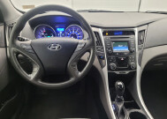2014 Hyundai Sonata in Indianapolis, IN 46219 - 2343204 22