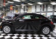 2013 Volkswagen Beetle in Lombard, IL 60148 - 2343342 11