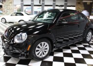 2013 Volkswagen Beetle in Lombard, IL 60148 - 2343342 12