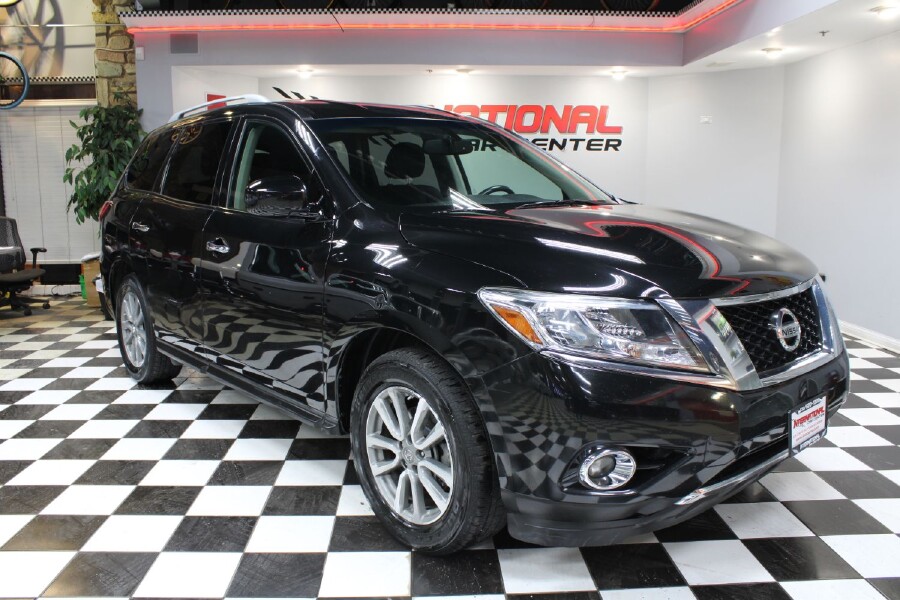 2016 Nissan Pathfinder in Lombard, IL 60148 - 2343361