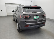 2018 Jeep Compass in Clearwater, FL 33764 - 2343451 6