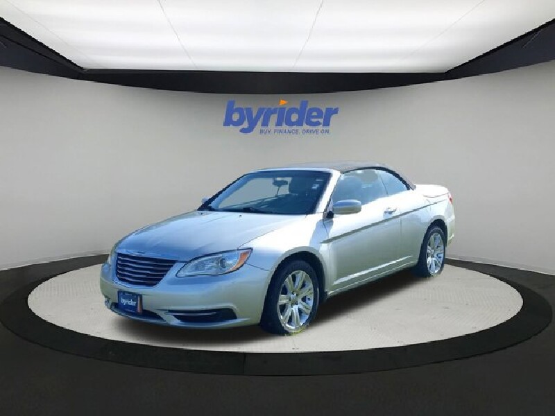 2011 Chrysler 200 in Waukesha, WI 53186 - 2343894