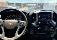 2019 Chevrolet Silverado 1500 in Loveland, CO 80537 - 2343956 18