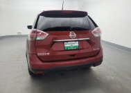 2015 Nissan Rogue in St. Louis, MO 63125 - 2344157 6