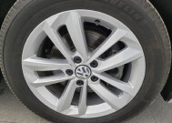 2020 Volkswagen Passat in Clearwater, FL 33764 - 2344214 31