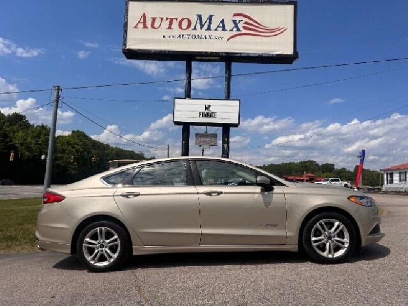 2018 Ford Fusion in Henderson, NC 27536 - 2344315