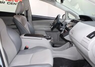 2016 Toyota Prius V in Lombard, IL 60148 - 2344359 37