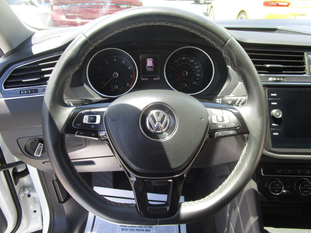 2021 Volkswagen Tiguan in Tampa, FL 33604-6914 - 2344592 4