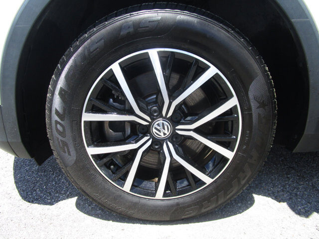 2021 Volkswagen Tiguan in Tampa, FL 33604-6914 - 2344592 57