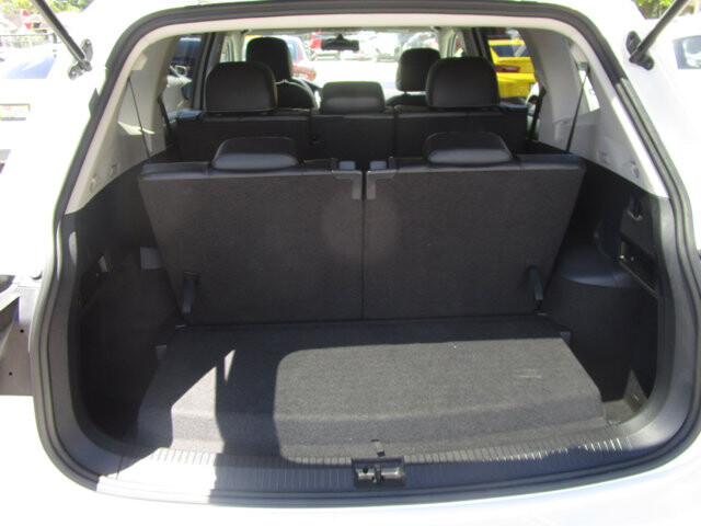 2021 Volkswagen Tiguan in Tampa, FL 33604-6914 - 2344592 62