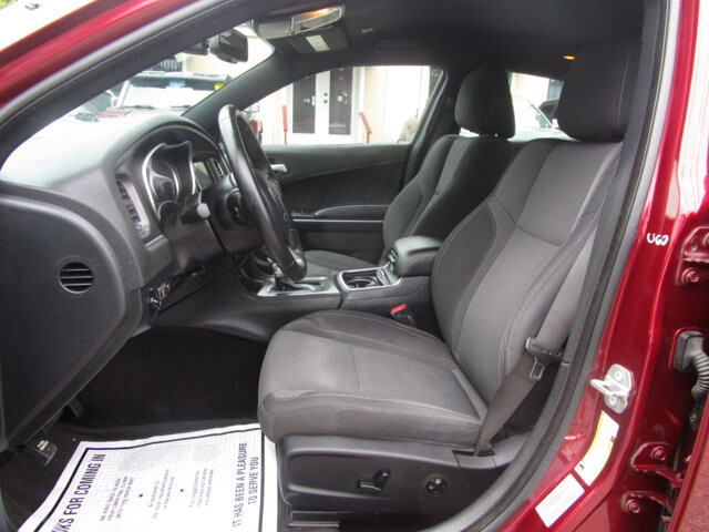 2017 Dodge Charger in Tampa, FL 33604-6914 - 2344594 36