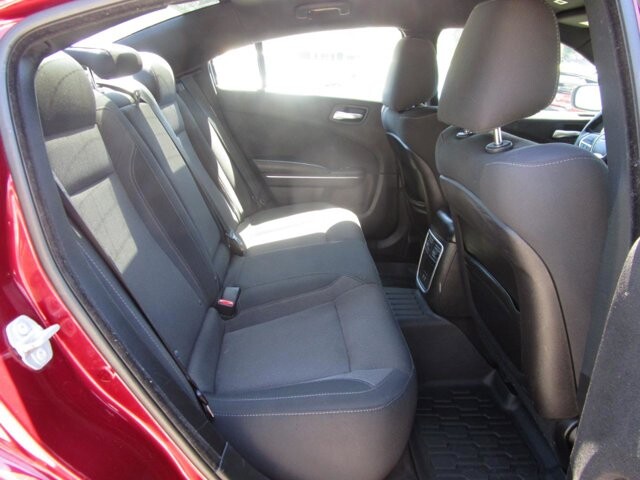 2017 Dodge Charger in Tampa, FL 33604-6914 - 2344594 8