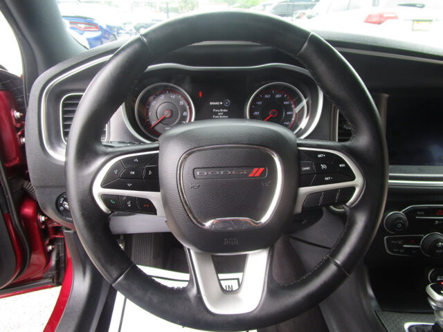 2017 Dodge Charger in Tampa, FL 33604-6914 - 2344594 32