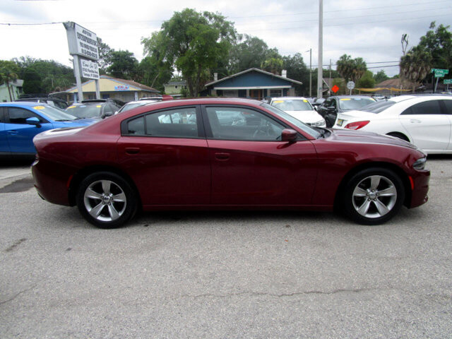 2017 Dodge Charger in Tampa, FL 33604-6914 - 2344594 81