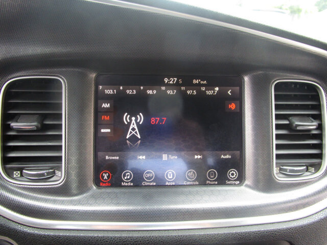 2017 Dodge Charger in Tampa, FL 33604-6914 - 2344594 34