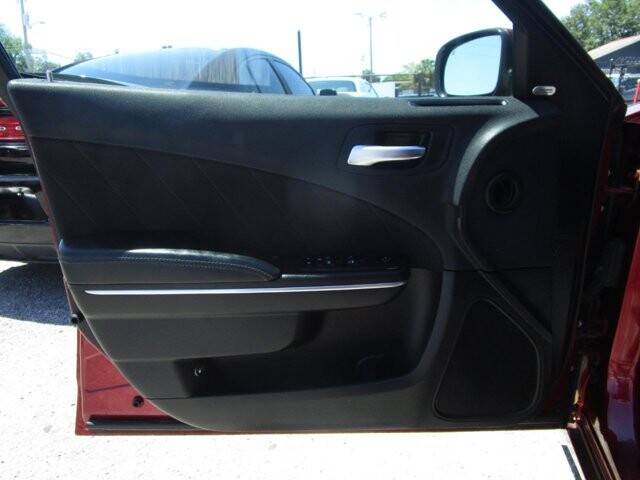 2017 Dodge Charger in Tampa, FL 33604-6914 - 2344594 14
