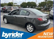 2011 Mazda MAZDA3 in Jacksonville, FL 32205 - 2344636 4