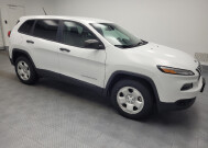 2017 Jeep Cherokee in Indianapolis, IN 46222 - 2346599 11