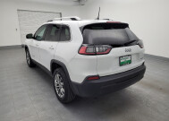 2019 Jeep Cherokee in Maple Heights, OH 44137 - 2346989 5