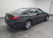 2020 Nissan Altima in Columbus, OH 43231 - 2346996 10