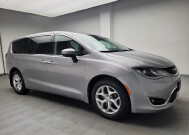 2017 Chrysler Pacifica in Taylor, MI 48180 - 2347259 11