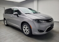 2017 Chrysler Pacifica in Taylor, MI 48180 - 2347259 13