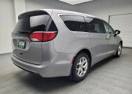 2017 Chrysler Pacifica in Taylor, MI 48180 - 2347259 9
