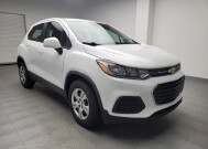 2018 Chevrolet Trax in Temple Hills, MD 20746 - 2347646 13