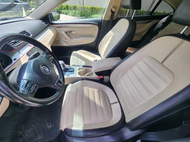 2010 Volkswagen CC in Pompano Beach, FL 33064 - 2347807 10