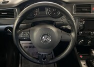 2013 Volkswagen Jetta in Milwaukee, WI 53221 - 2347988 5