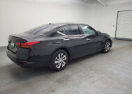 2020 Nissan Altima in Fairfield, OH 45014 - 2348024 10