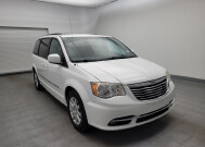 2014 Chrysler Town & Country in Columbus, OH 43231 - 2348516 13