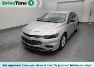 2018 Chevrolet Malibu in Maple Heights, OH 44137 - 2348569 1