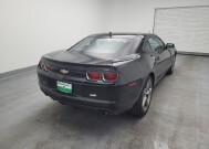 2013 Chevrolet Camaro in Maple Heights, OH 44137 - 2348938 9
