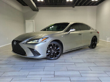 2020 Lexus ES 350 in Cinnaminson, NJ 08077