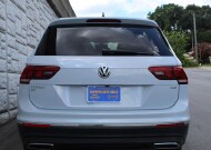 2018 Volkswagen Tiguan in Decatur, GA 30032 - 2349751 6