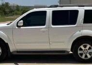 2013 Nissan Pathfinder in Dallas, TX 75212 - 2349987 8