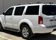 2013 Nissan Pathfinder in Dallas, TX 75212 - 2349987 12